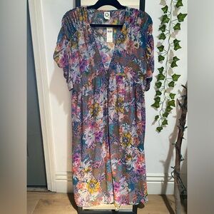 NWT. Anthropologie - Akemi + Kin. Valencia Floral Dress. Size Small.